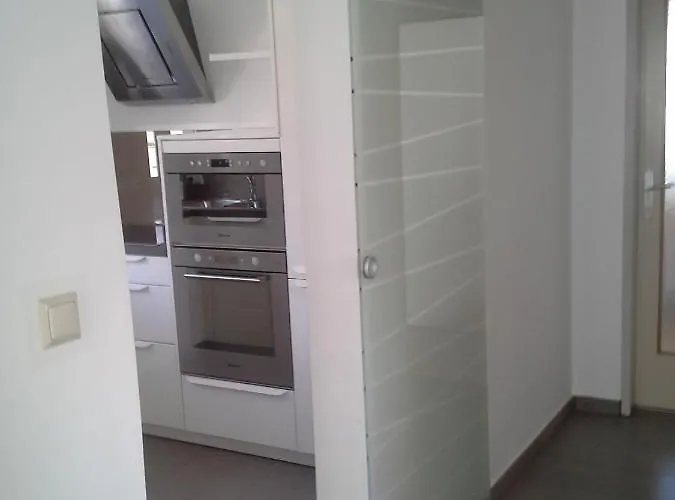 And * Klagenfurt am Woerthersee