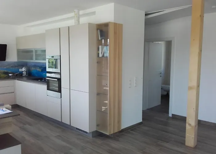 דירה And קלגנפורט